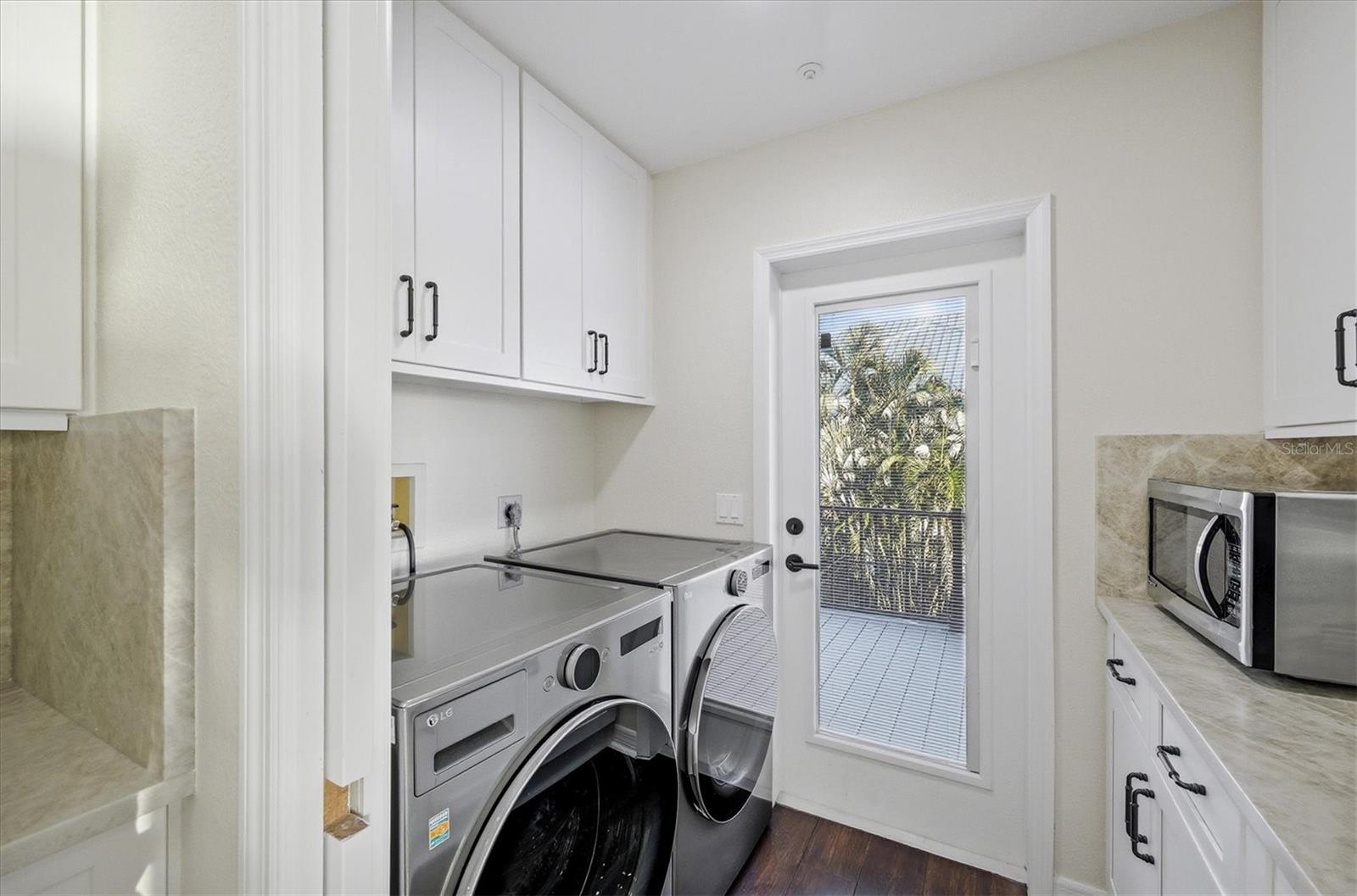 Image 54 of 97 For 9941 Eagle Preserve Drive