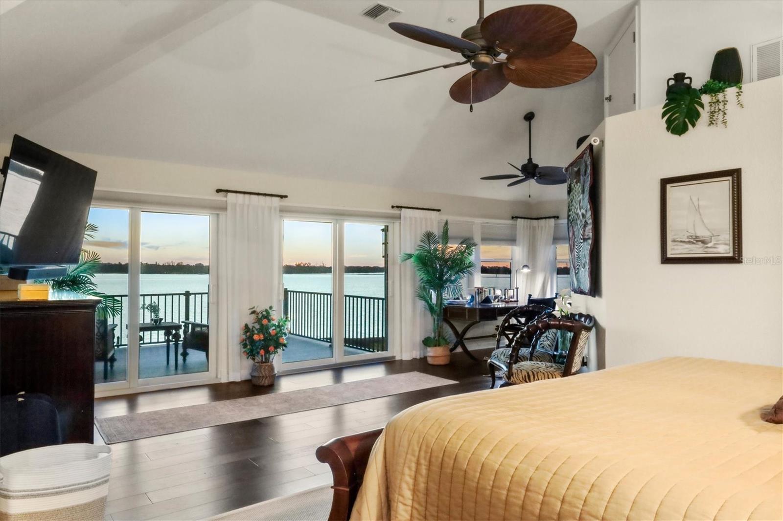 Image 8 of 97 For 9941 Eagle Preserve Drive