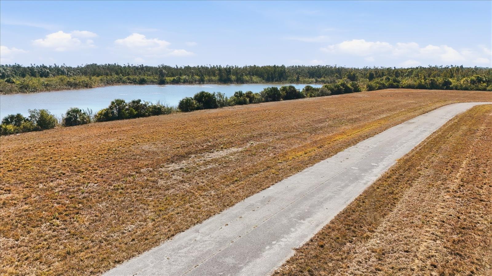 Image 7 of 9 For 39 Starling Drive