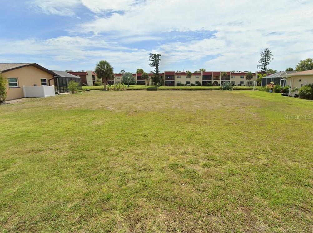 Image 6 of 6 For 73 Rotonda Circle