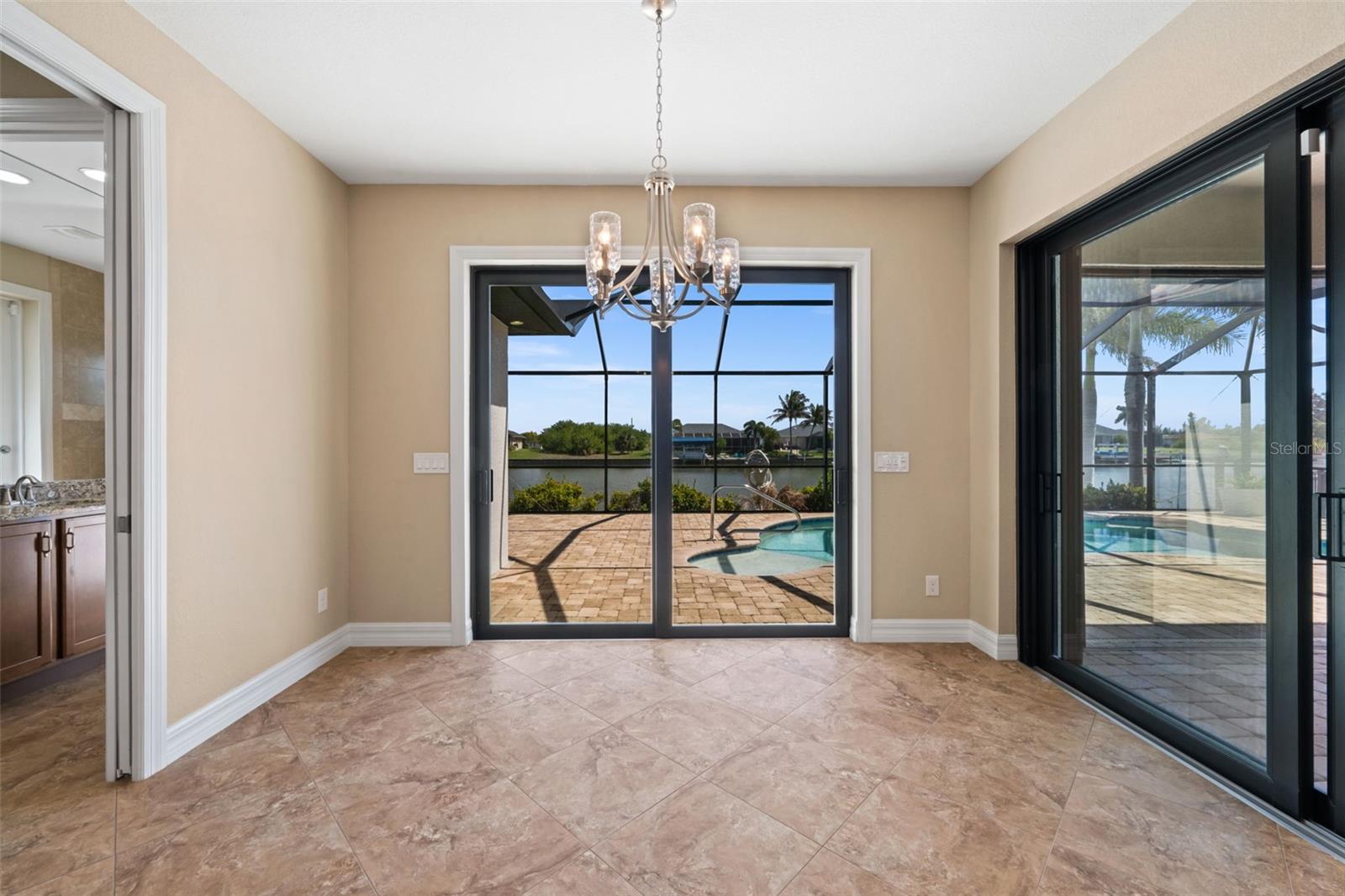 Image 11 of 43 For 8242 Tracy Circle