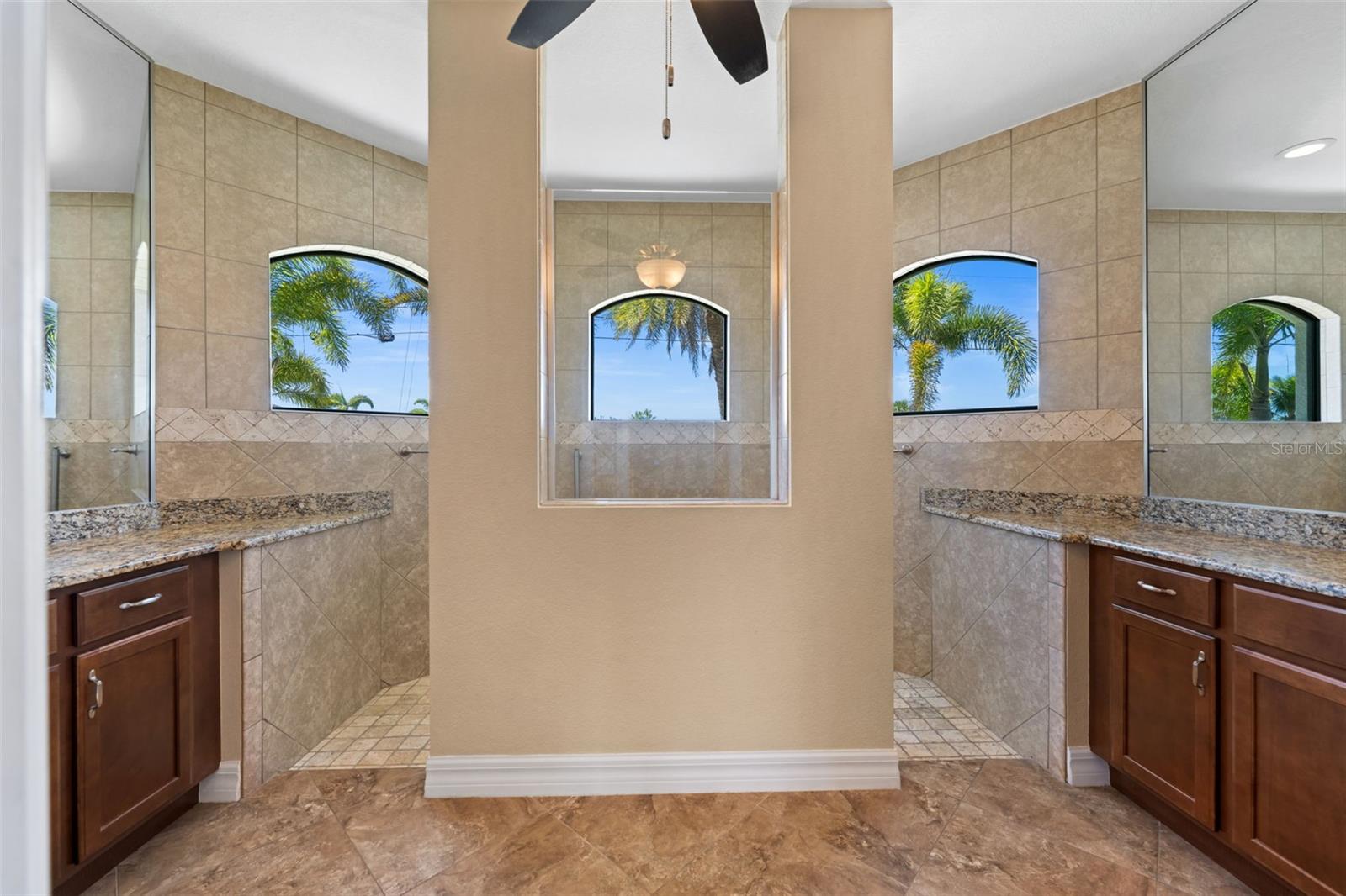 Image 18 of 43 For 8242 Tracy Circle