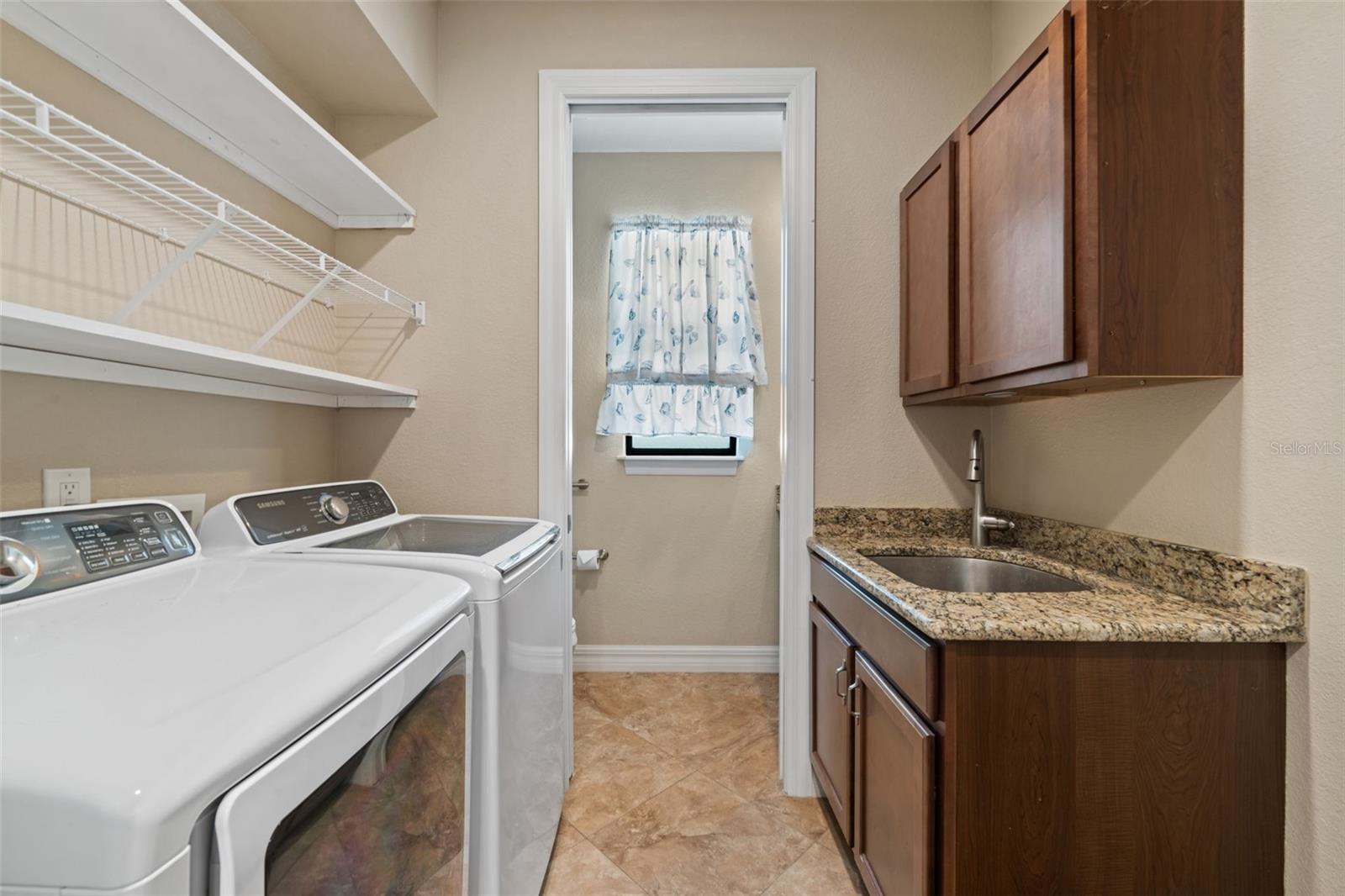 Image 27 of 43 For 8242 Tracy Circle