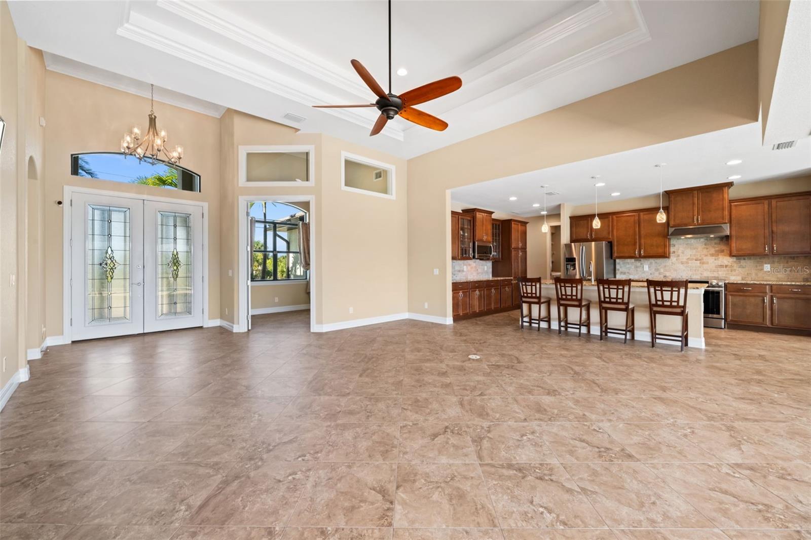 Image 4 of 43 For 8242 Tracy Circle