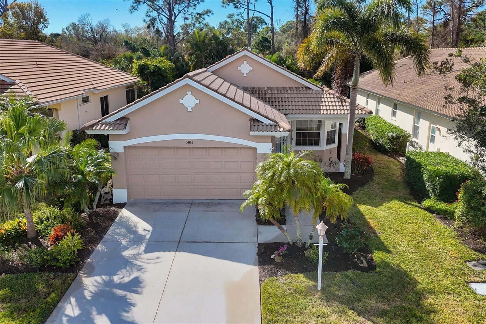 Details for 5016 Seagrass Drive, VENICE, FL 34293