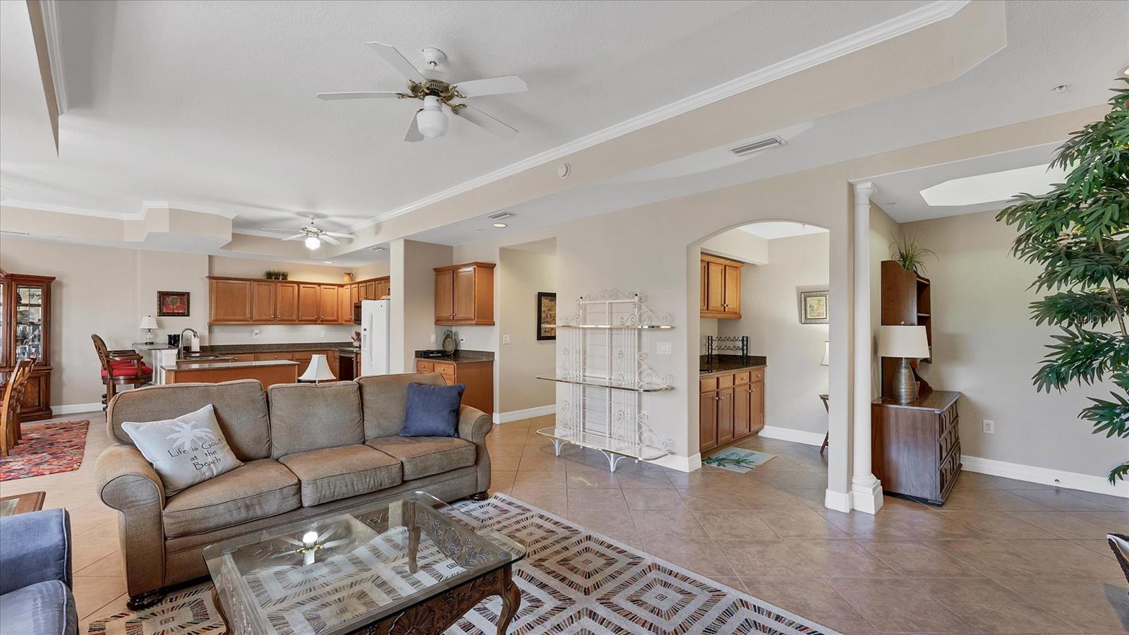 Image 10 of 55 For 2245 Beach Rd.  203