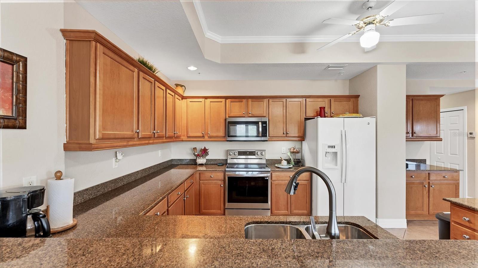 Image 13 of 55 For 2245 Beach Rd.  203