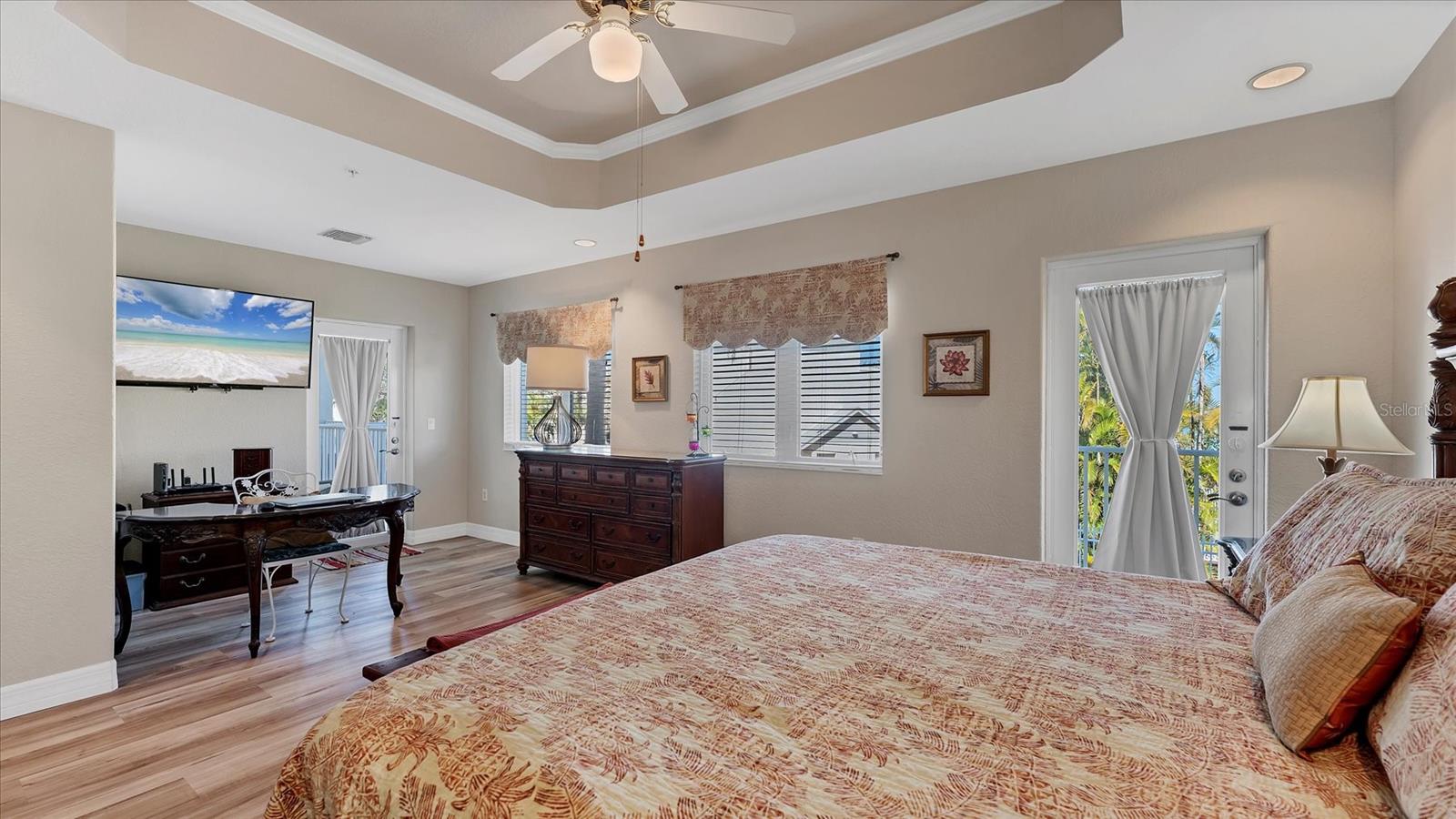 Image 18 of 55 For 2245 Beach Rd.  203