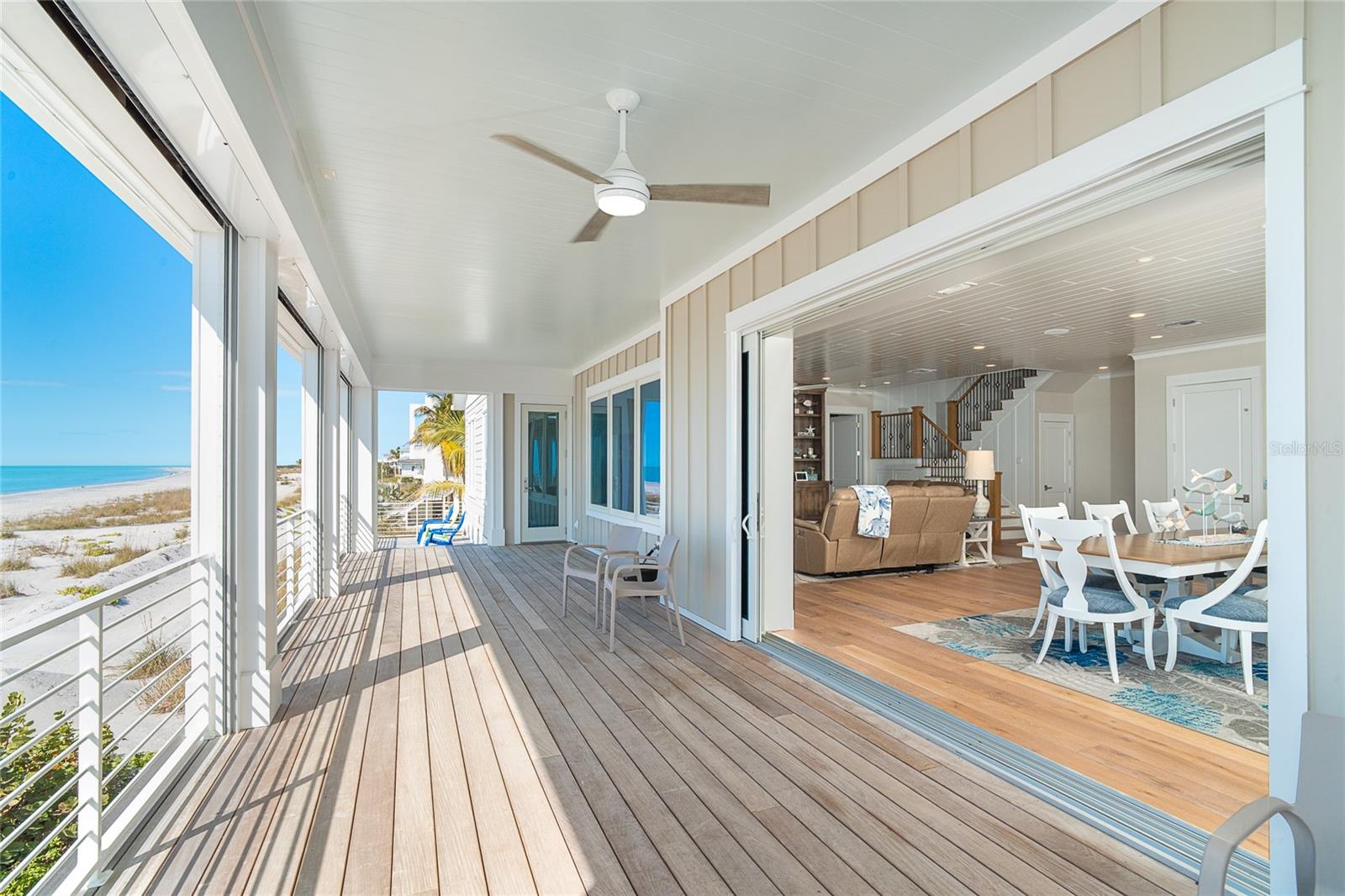 Listing photo id 19 for 391 Gulf Boulevard