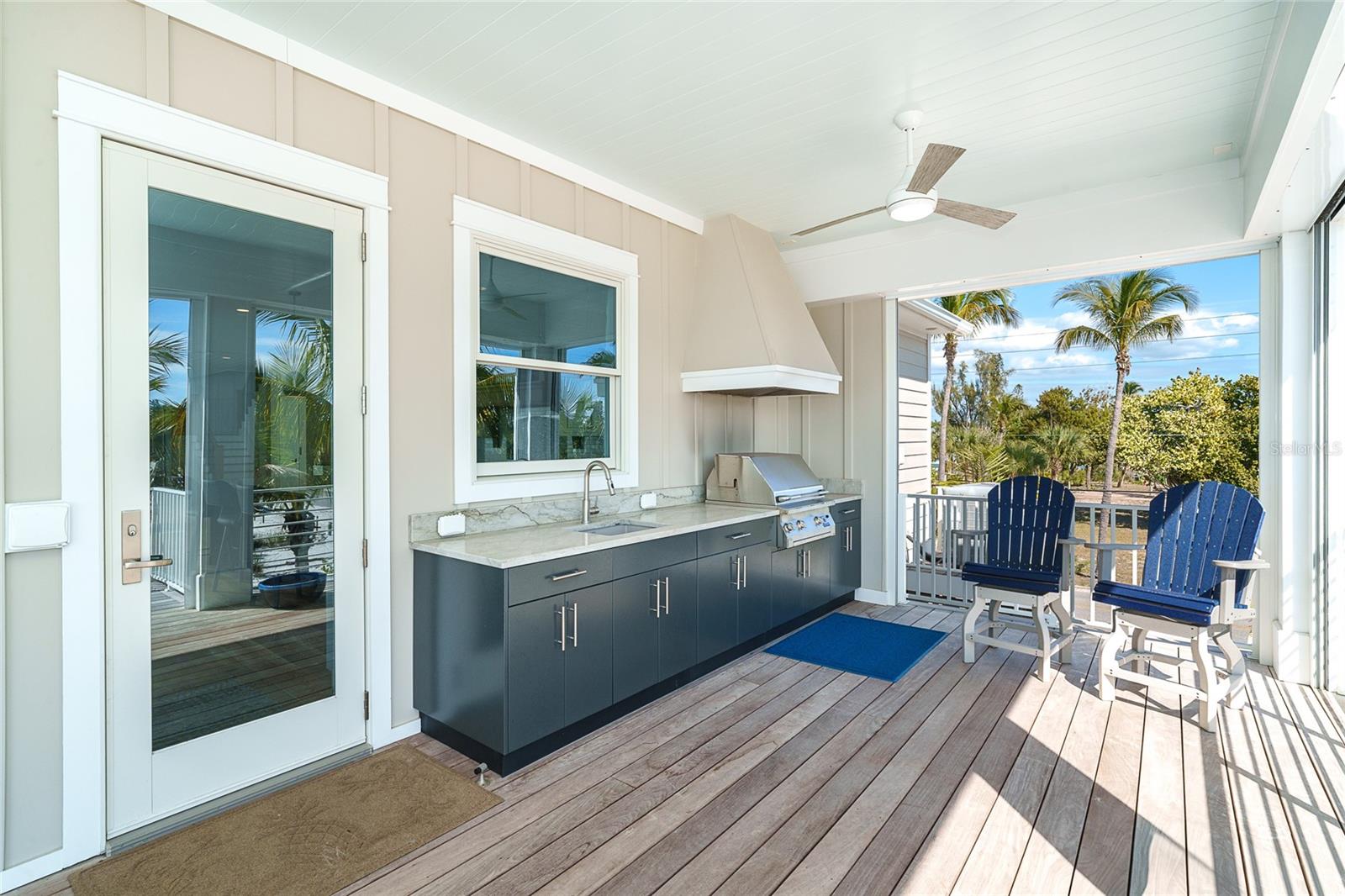 Listing photo id 22 for 391 Gulf Boulevard