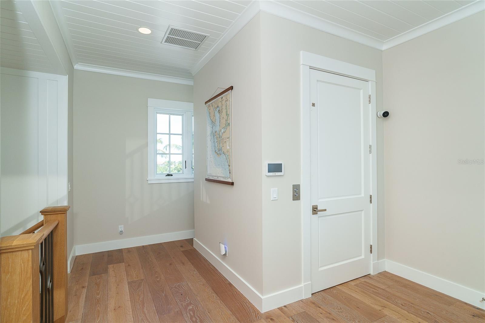 Listing photo id 46 for 391 Gulf Boulevard