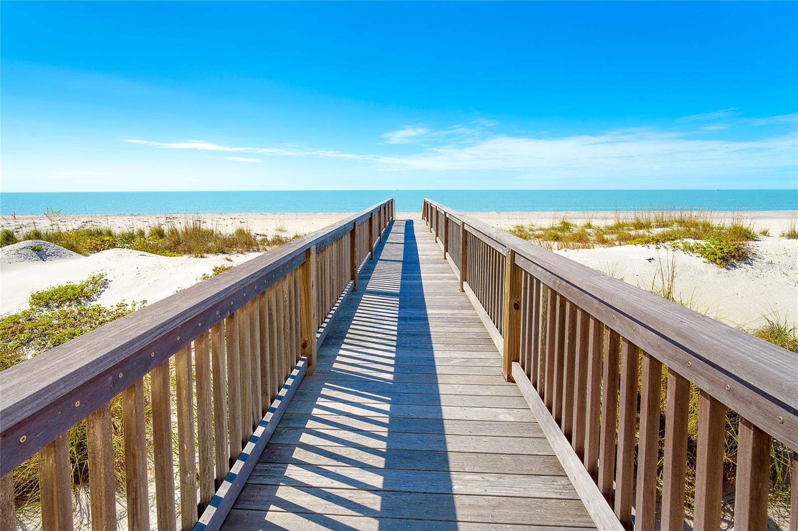 Listing photo id 66 for 391 Gulf Boulevard