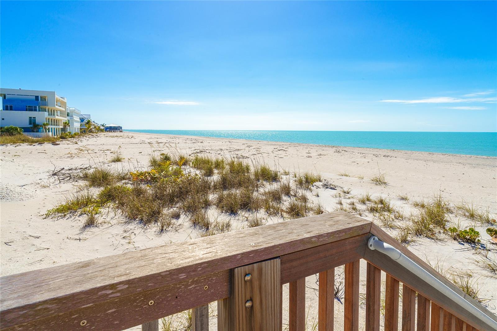 Listing photo id 67 for 391 Gulf Boulevard