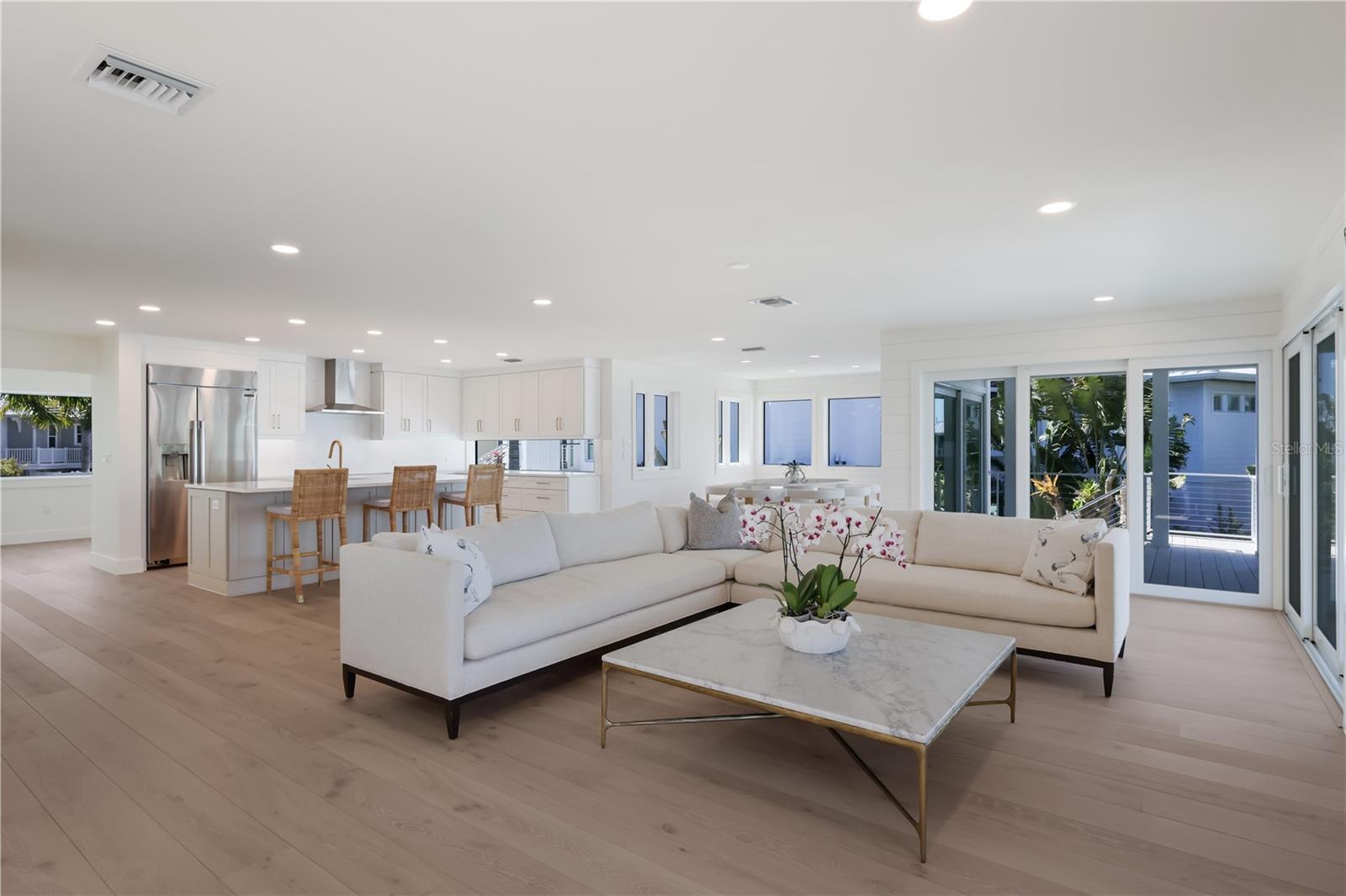 Image 11 of 49 For 204 Waterways Avenue