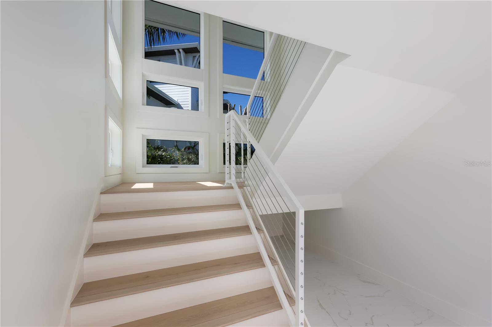 Image 2 of 49 For 204 Waterways Avenue