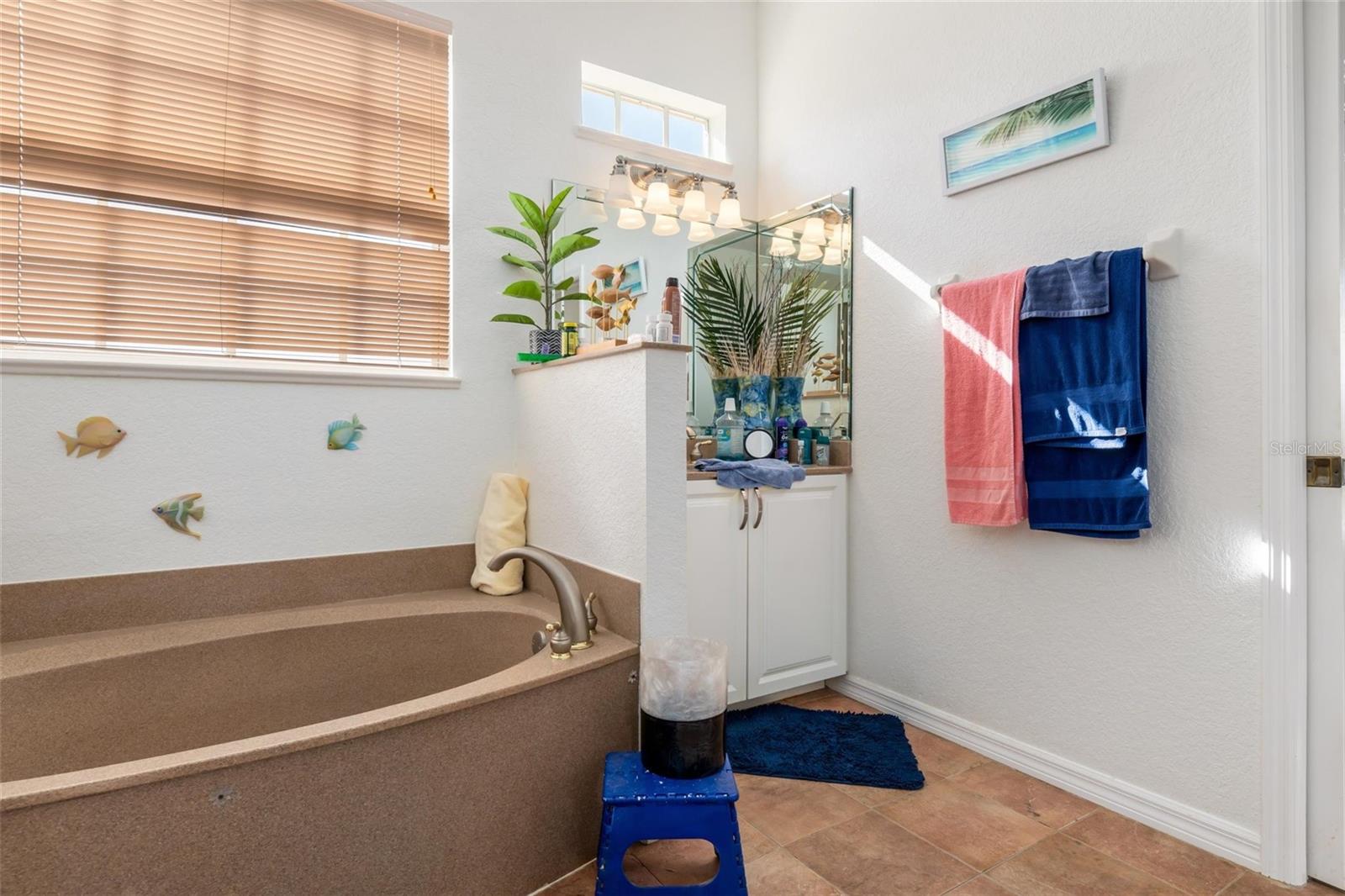 Image 29 of 46 For 245 Rotonda Boulevard N