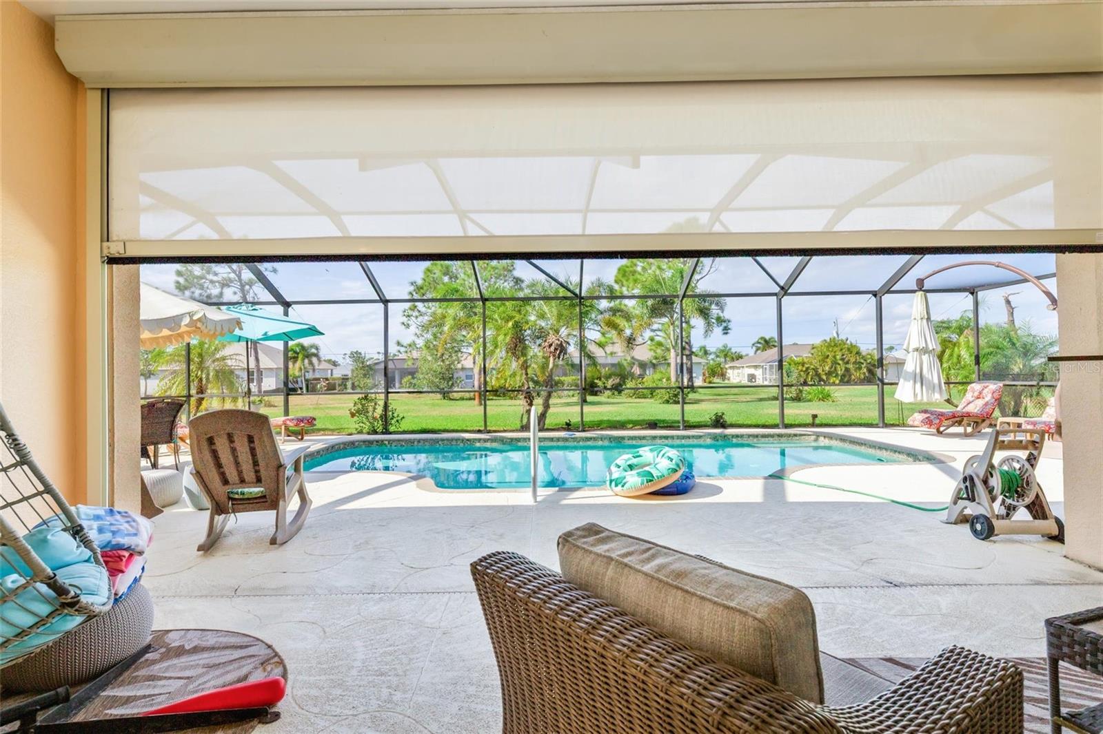 Image 30 of 46 For 245 Rotonda Boulevard N