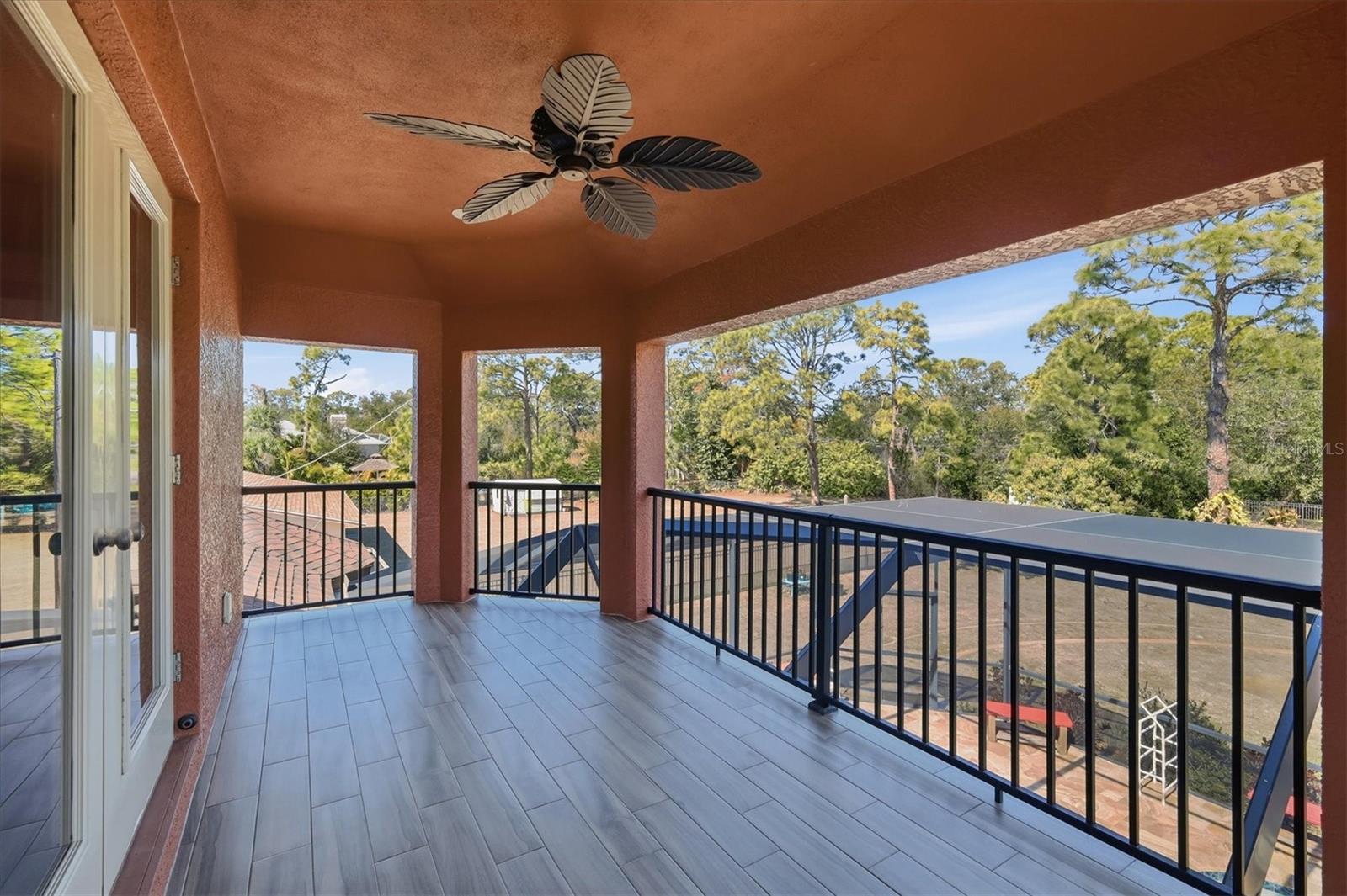 Image 12 of 99 For 1631 Maria Street