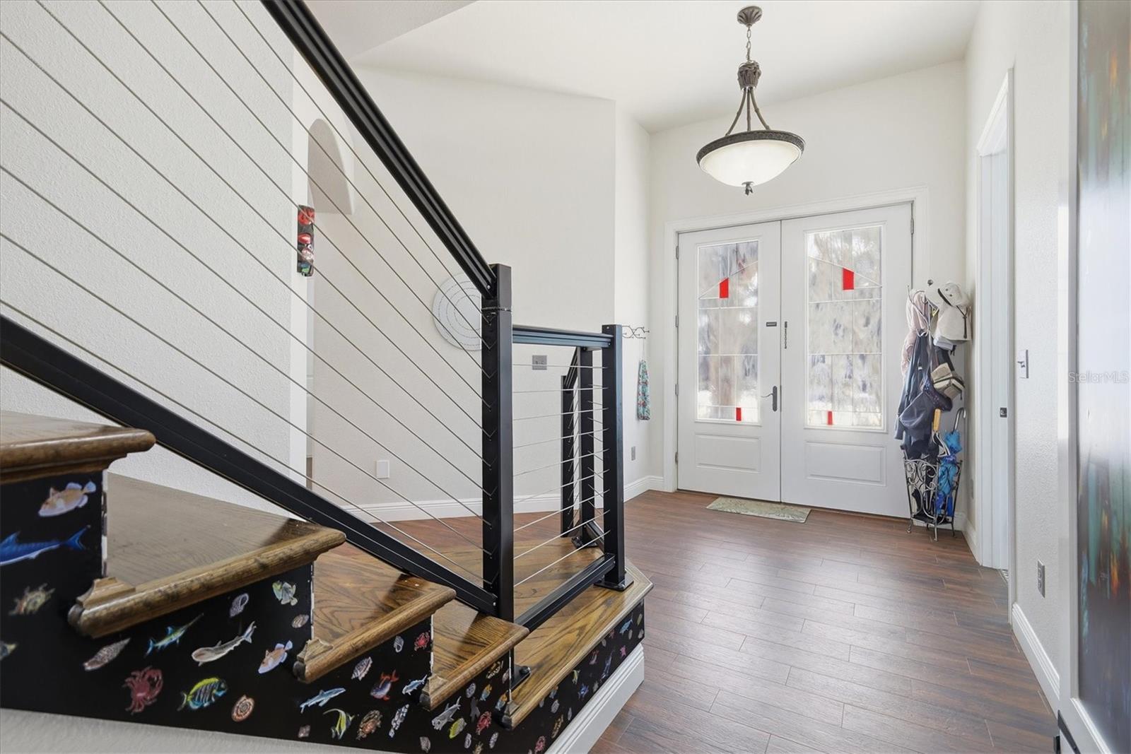 Image 14 of 99 For 1631 Maria Street