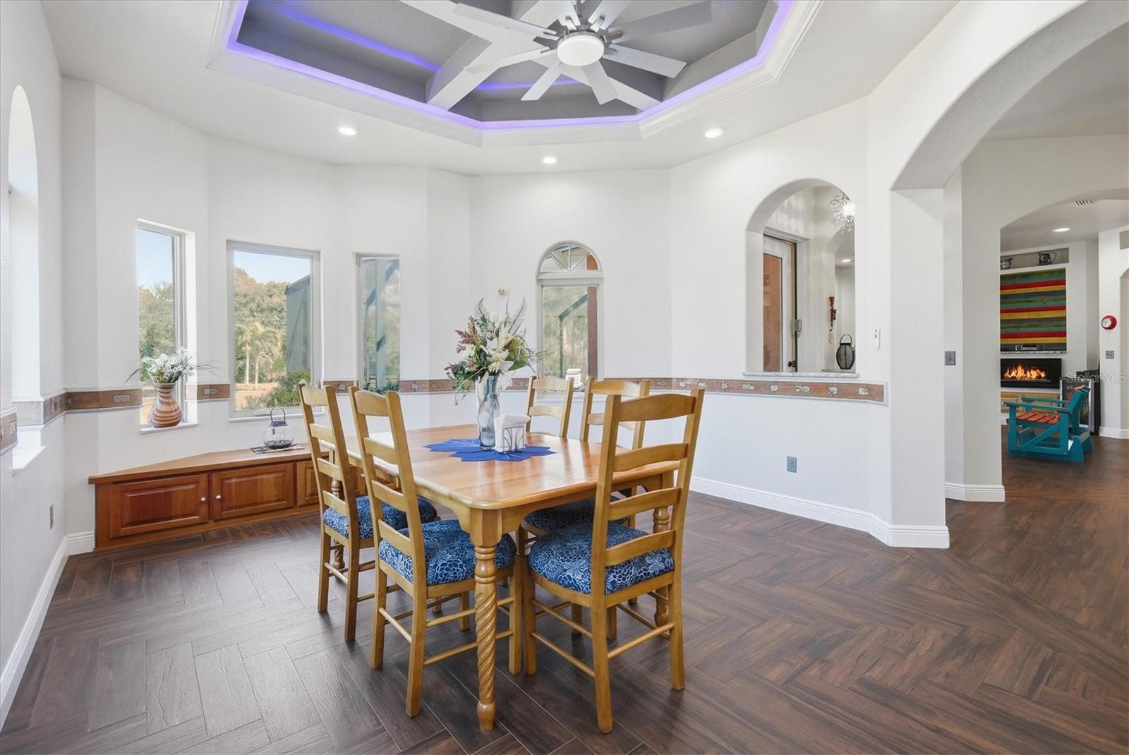 Image 19 of 99 For 1631 Maria Street