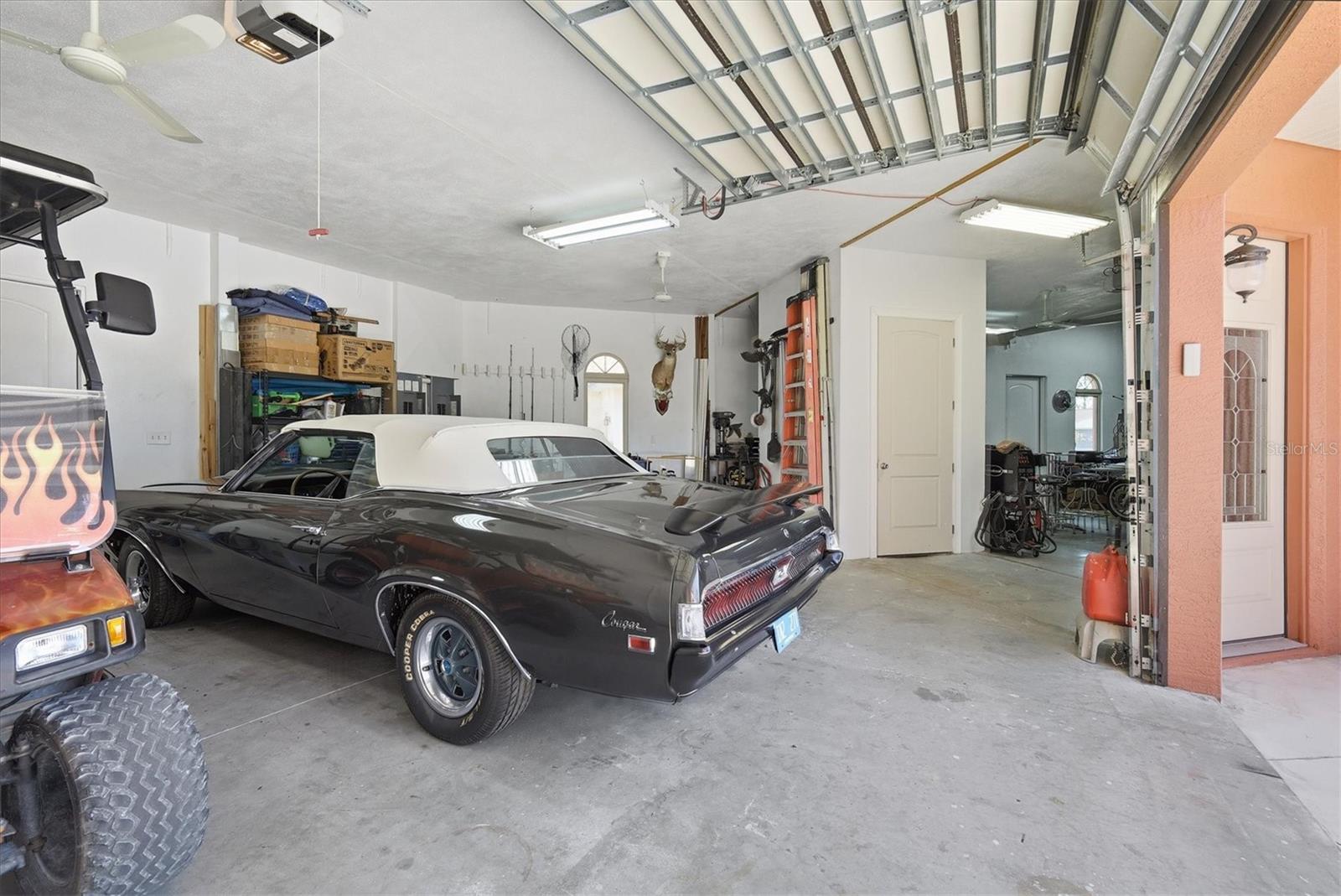 Image 47 of 99 For 1631 Maria Street