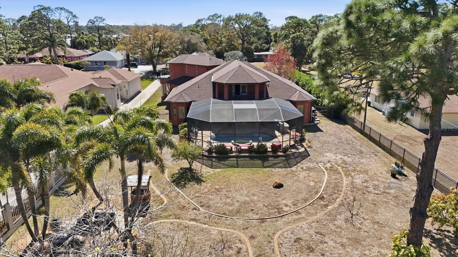 Image 68 of 99 For 1631 Maria Street