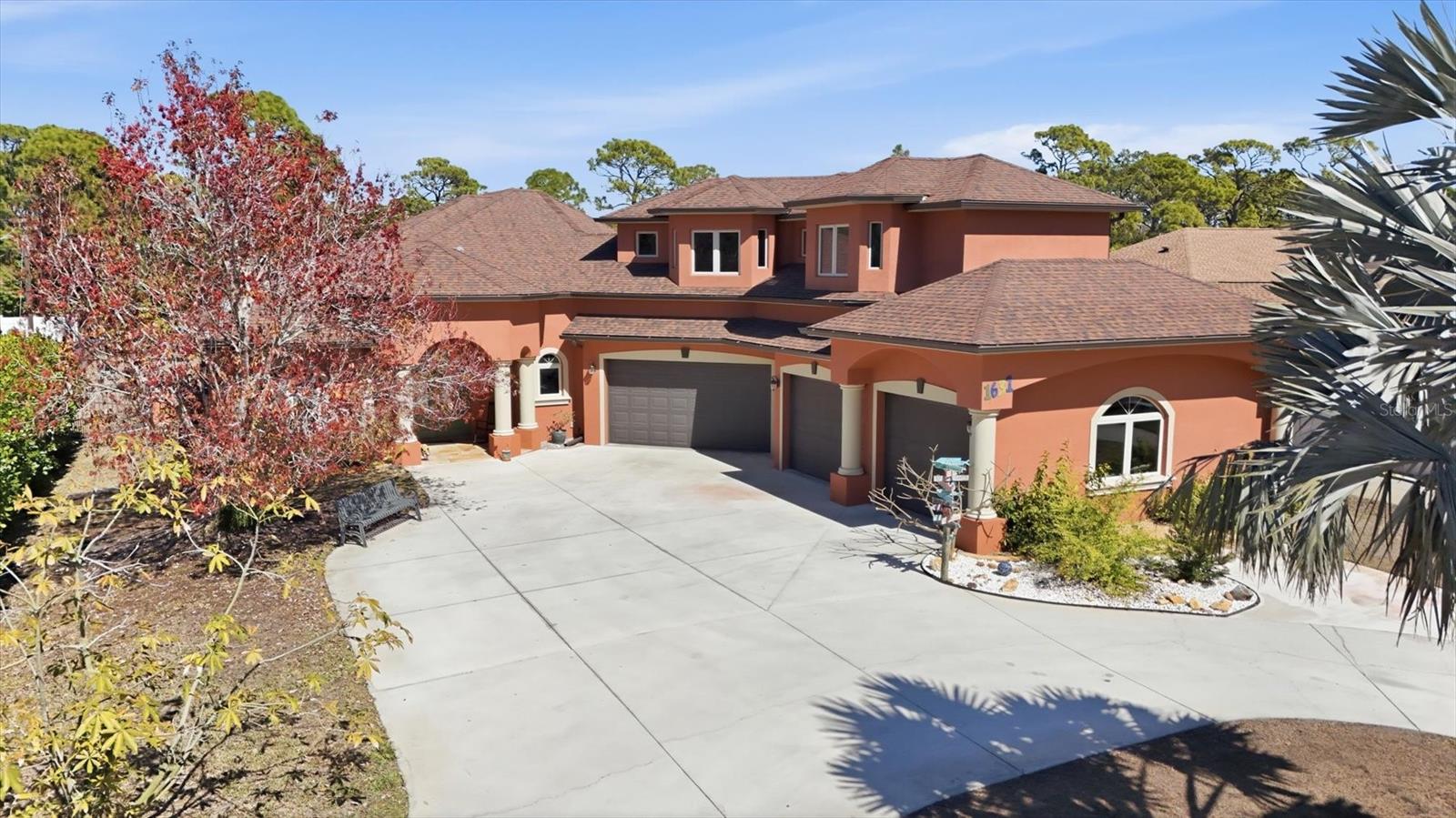 Image 7 of 99 For 1631 Maria Street