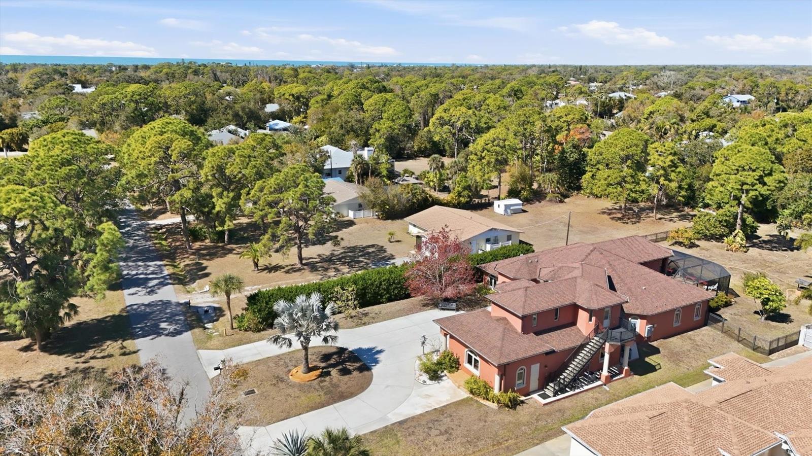 Image 73 of 99 For 1631 Maria Street