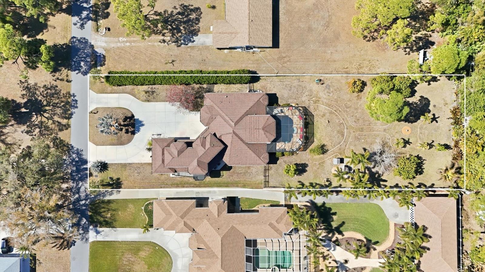 Image 80 of 99 For 1631 Maria Street