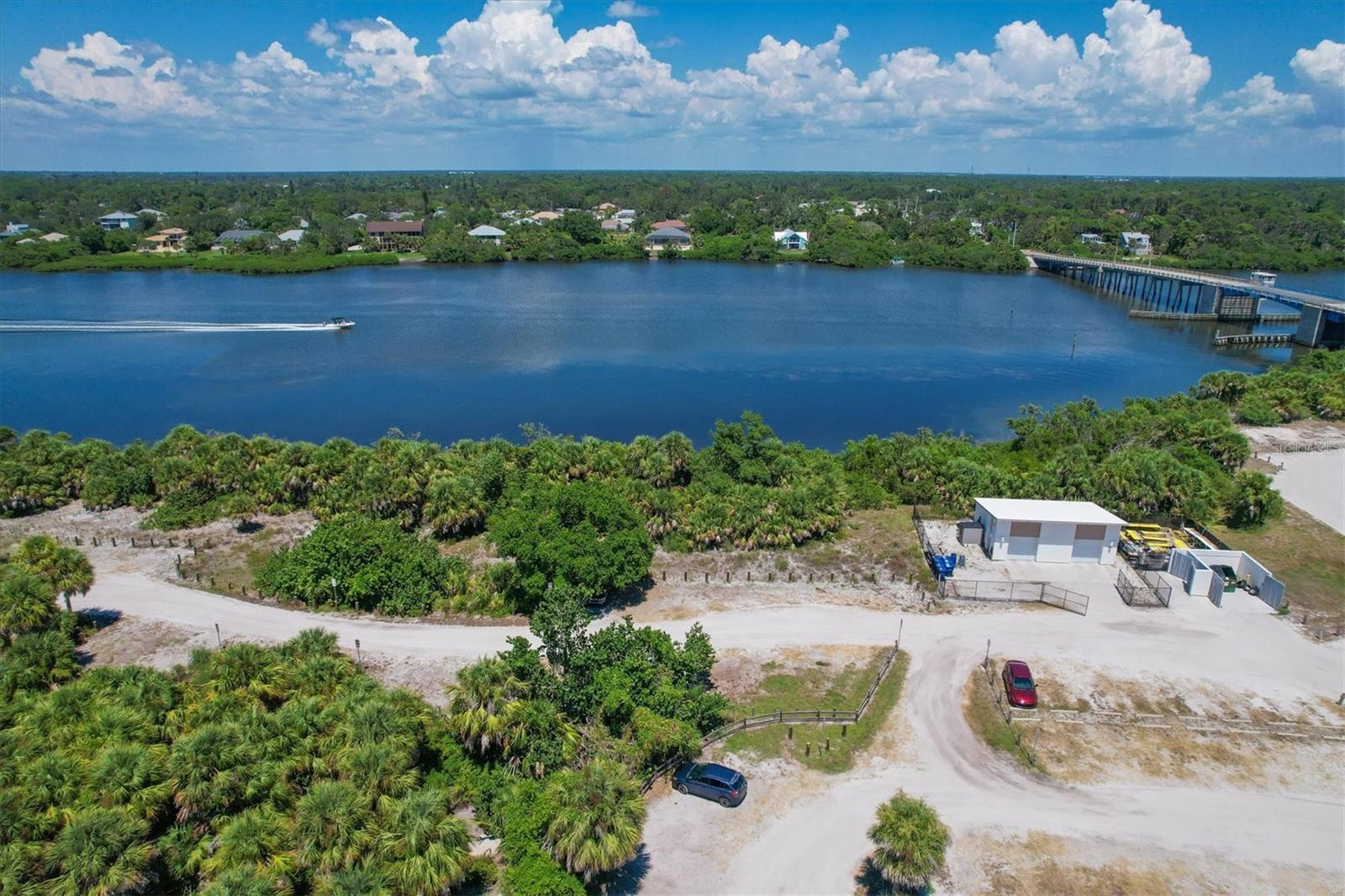 Image 97 of 99 For 1631 Maria Street