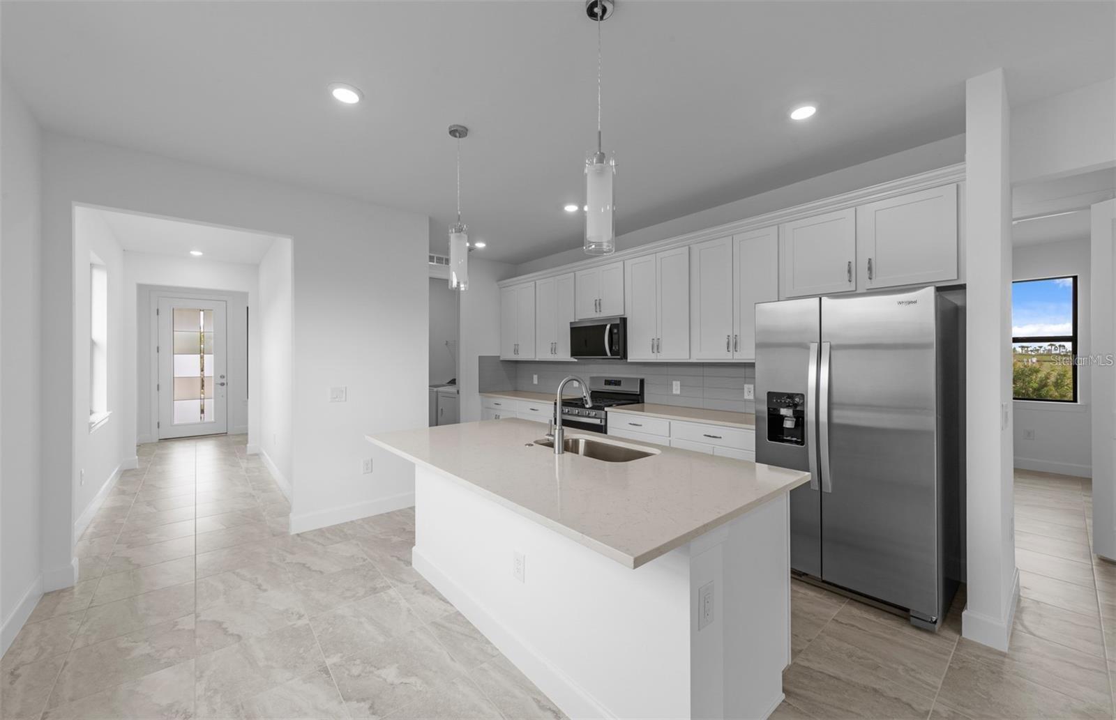 Image 3 of 13 For 18928 Indian Rock Place