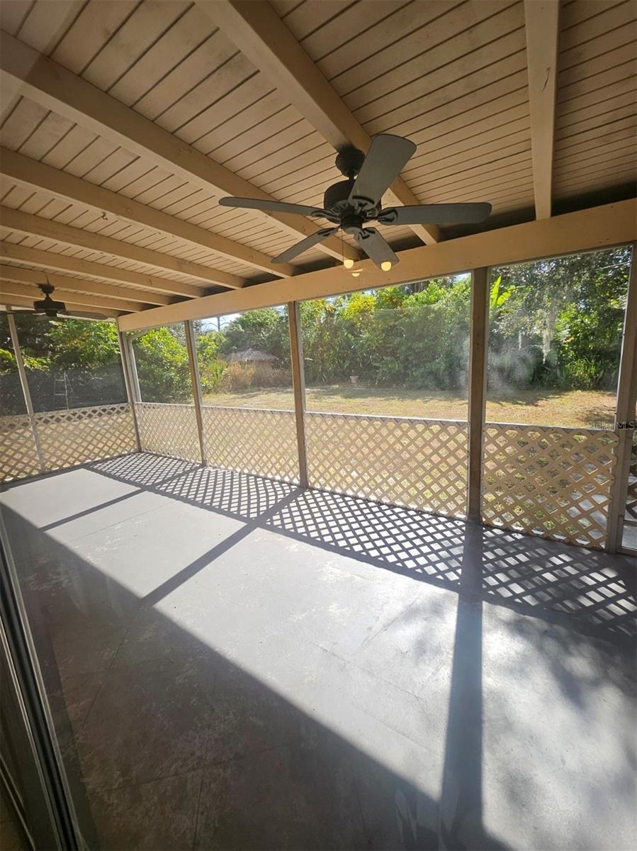 Image 9 of 31 For 1225 Armsdale Avenue