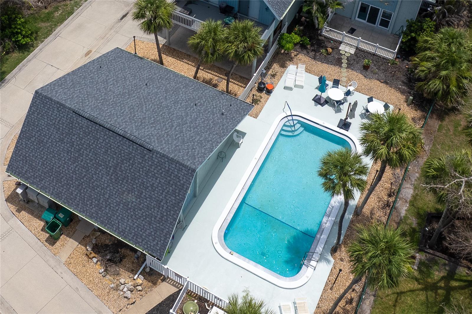 Image 43 of 57 For 6005 Beach Road 16