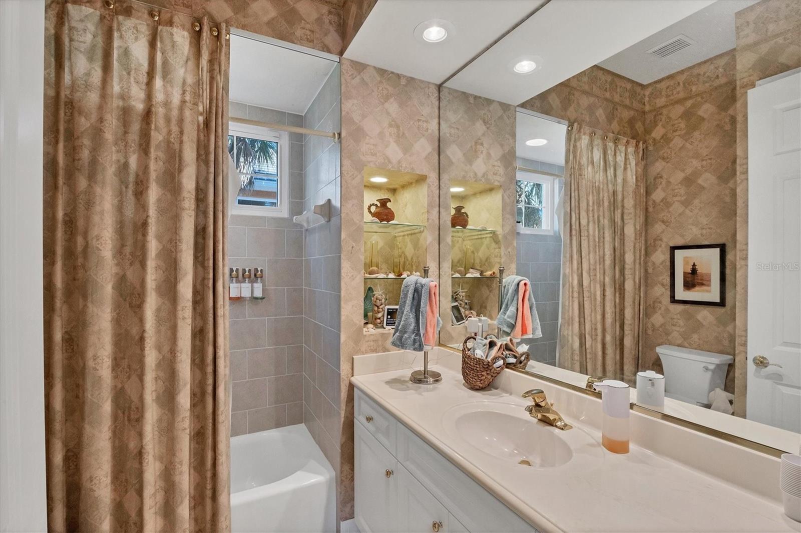 Image 23 of 72 For 15 Boca Royale Boulevard