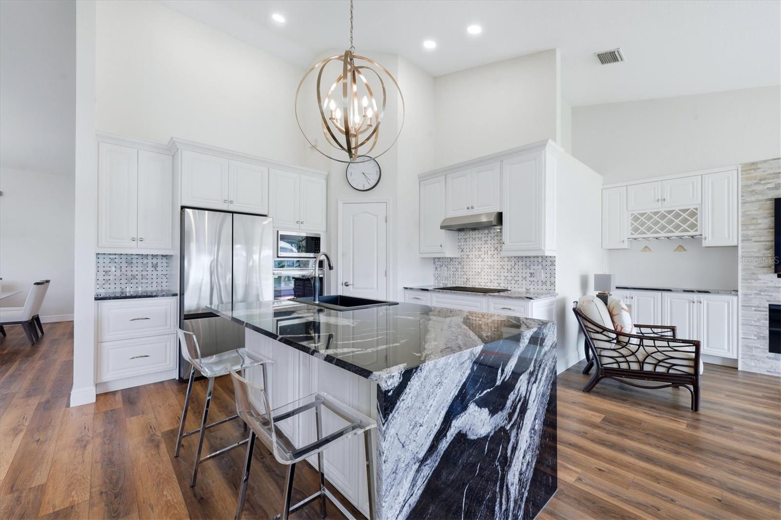 Image 23 of 93 For 14402 Bridgeview Lane