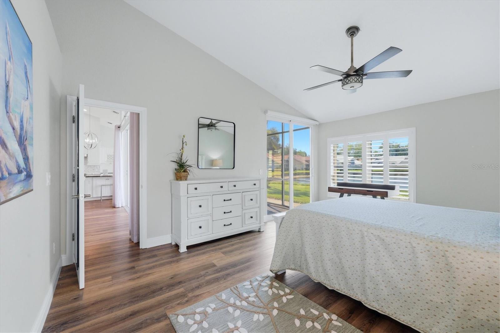 Image 35 of 93 For 14402 Bridgeview Lane