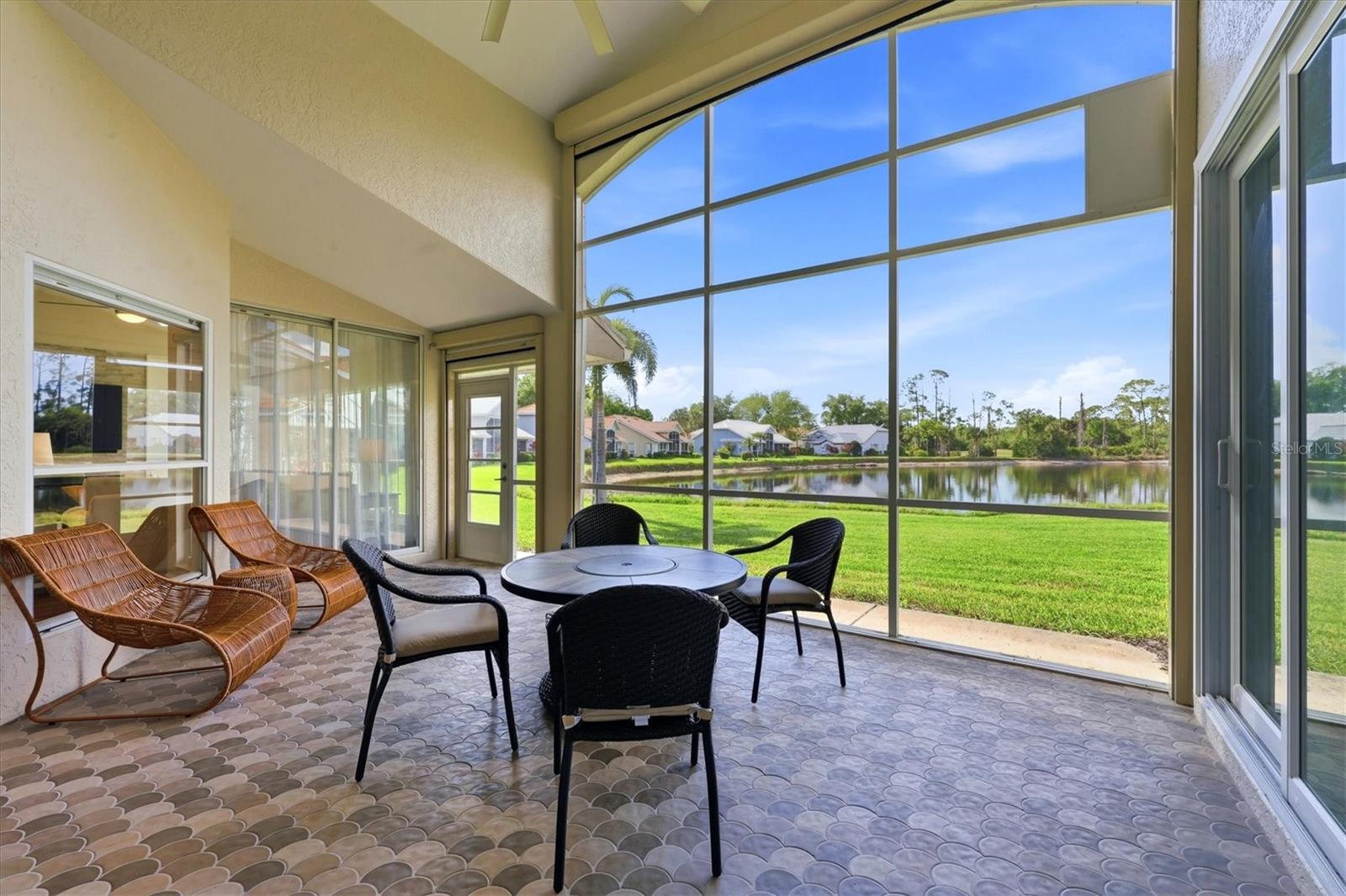 Image 42 of 93 For 14402 Bridgeview Lane