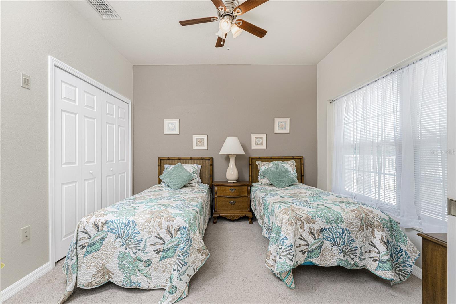 Image 25 of 46 For 102 Natures Way 2101