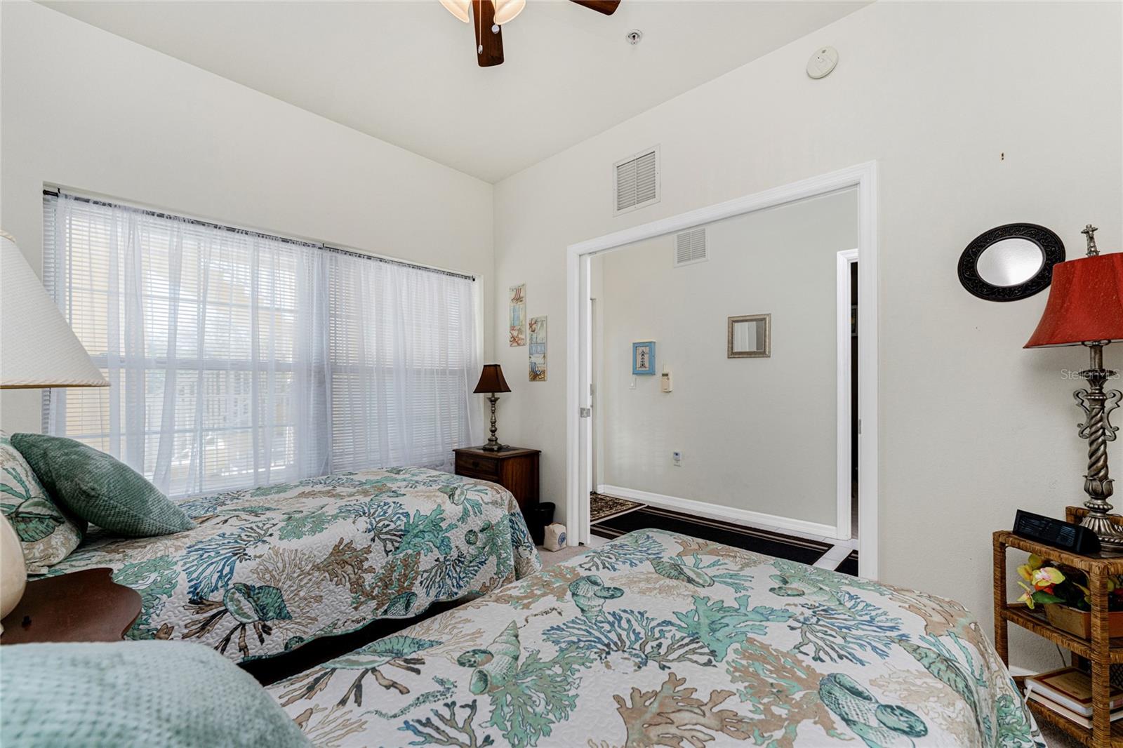 Image 26 of 46 For 102 Natures Way 2101