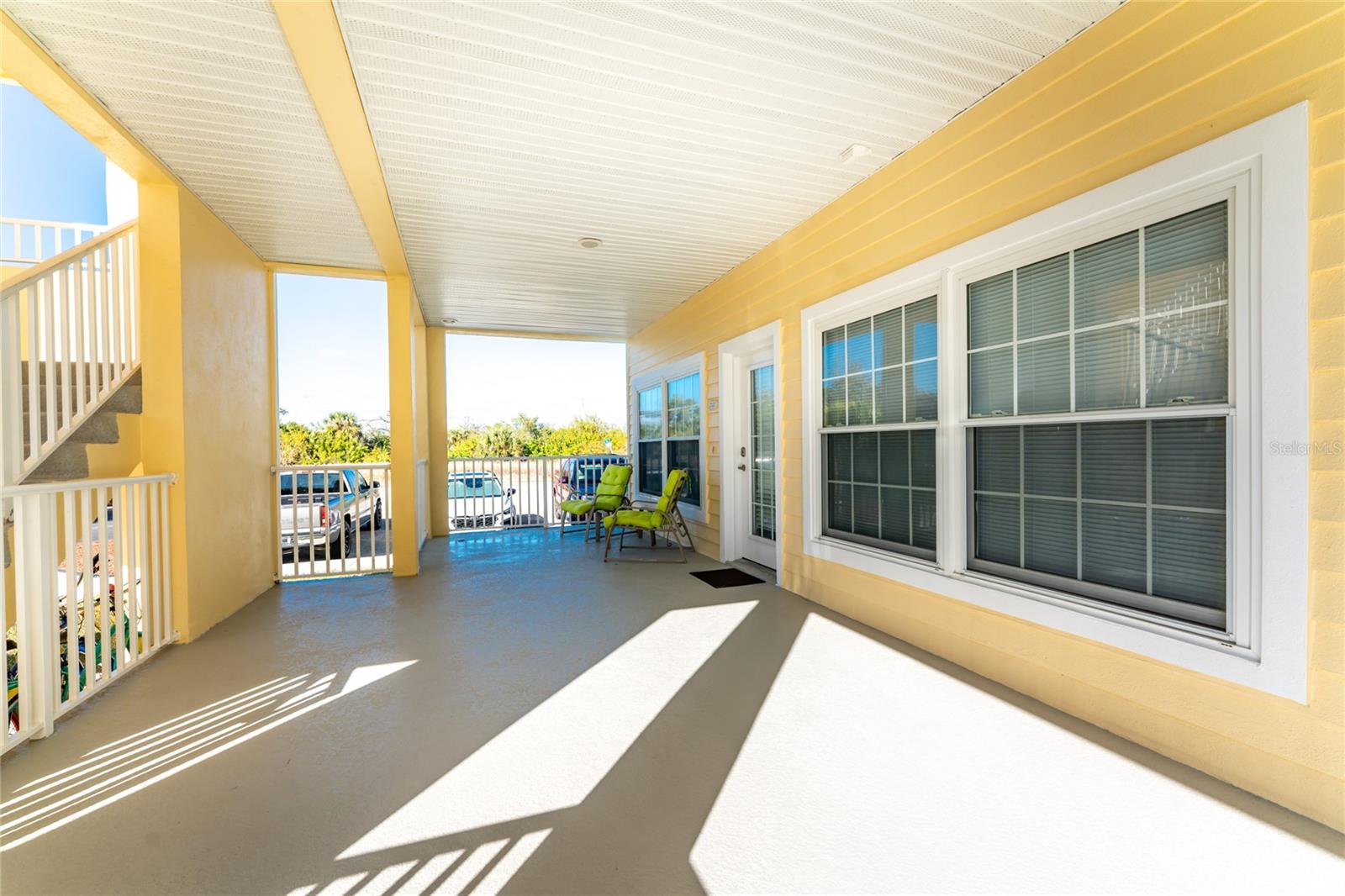 Image 34 of 46 For 102 Natures Way 2101