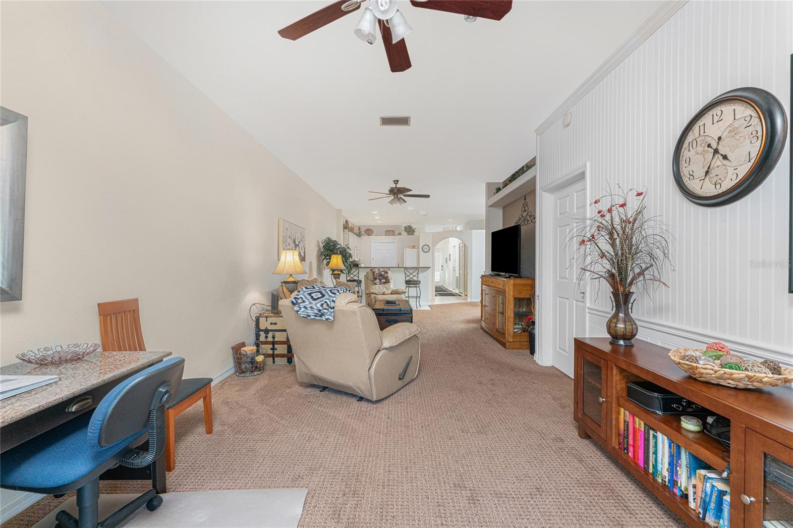 Image 6 of 46 For 102 Natures Way 2101