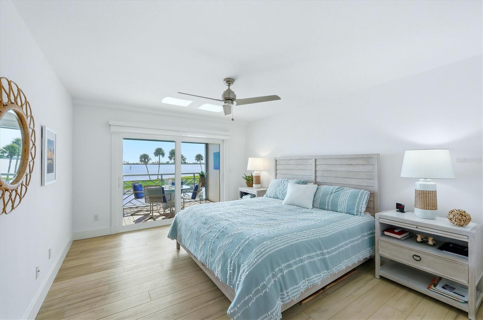 Image 16 of 57 For 11000 Placida Road 2501