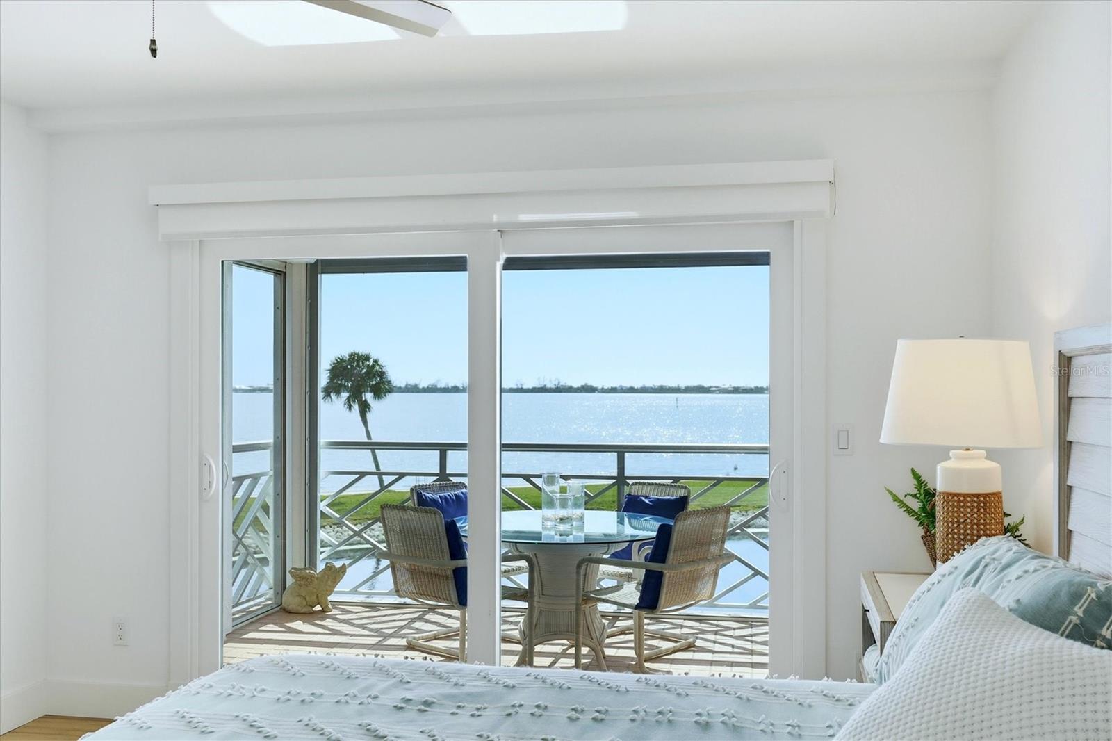 Image 17 of 57 For 11000 Placida Road 2501