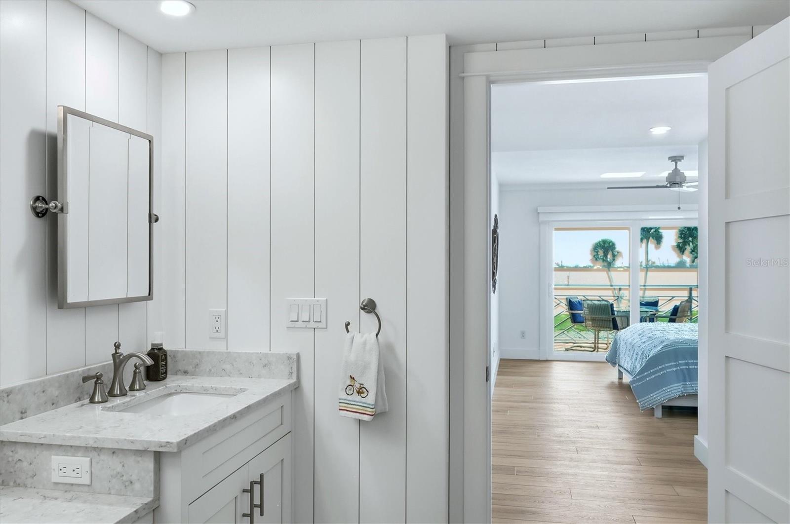 Image 21 of 57 For 11000 Placida Road 2501