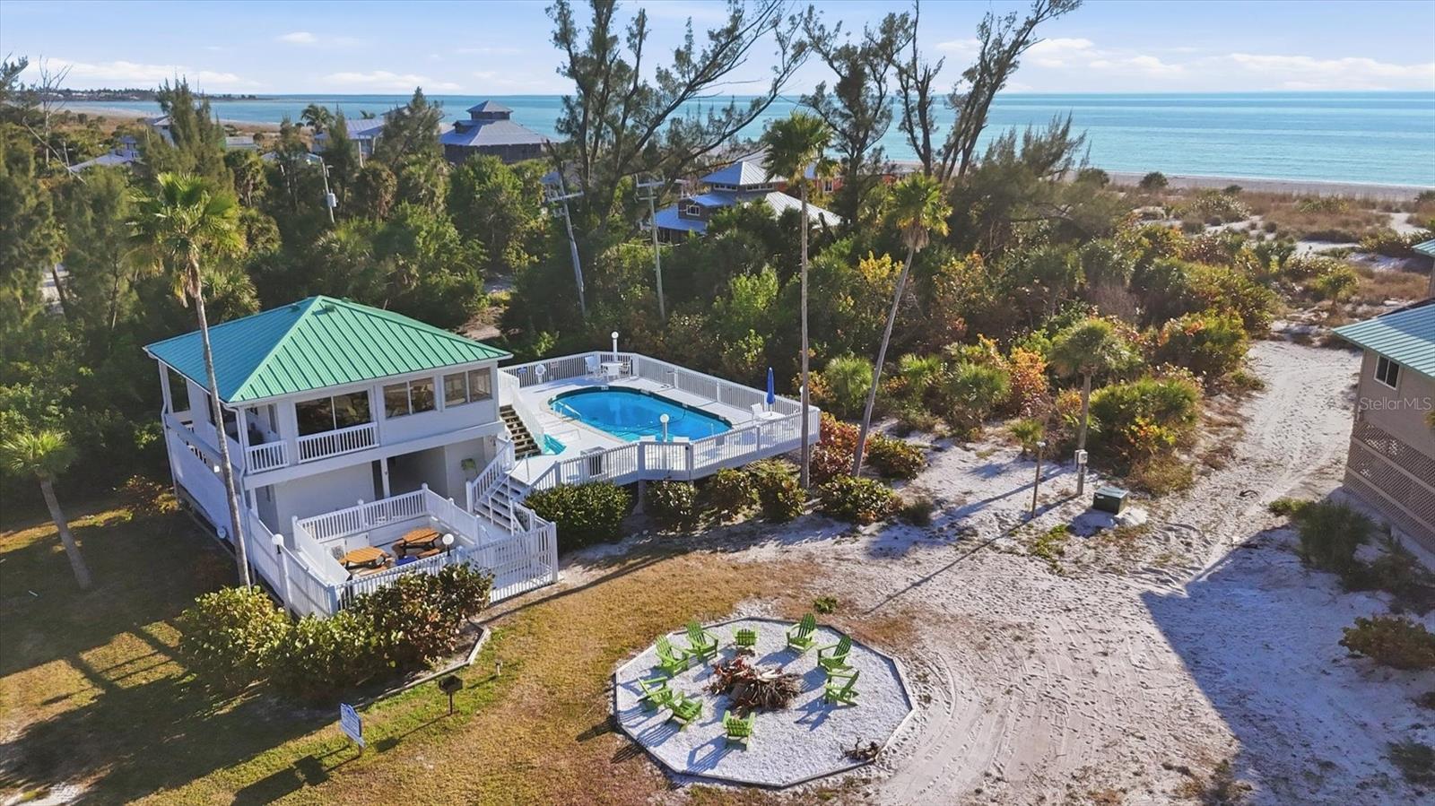 Image 46 of 57 For 11000 Placida Road 2501