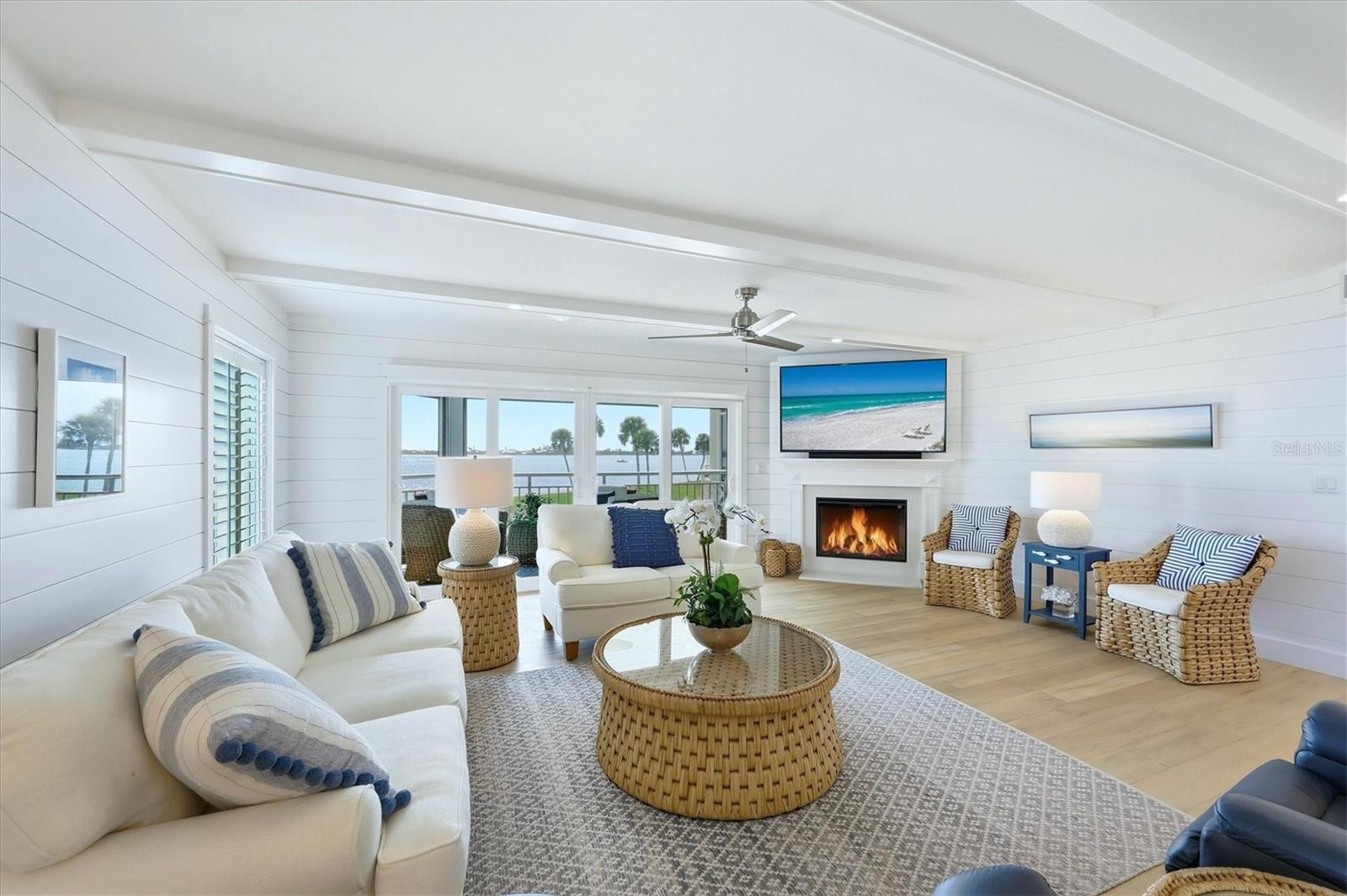 Image 5 of 57 For 11000 Placida Road 2501