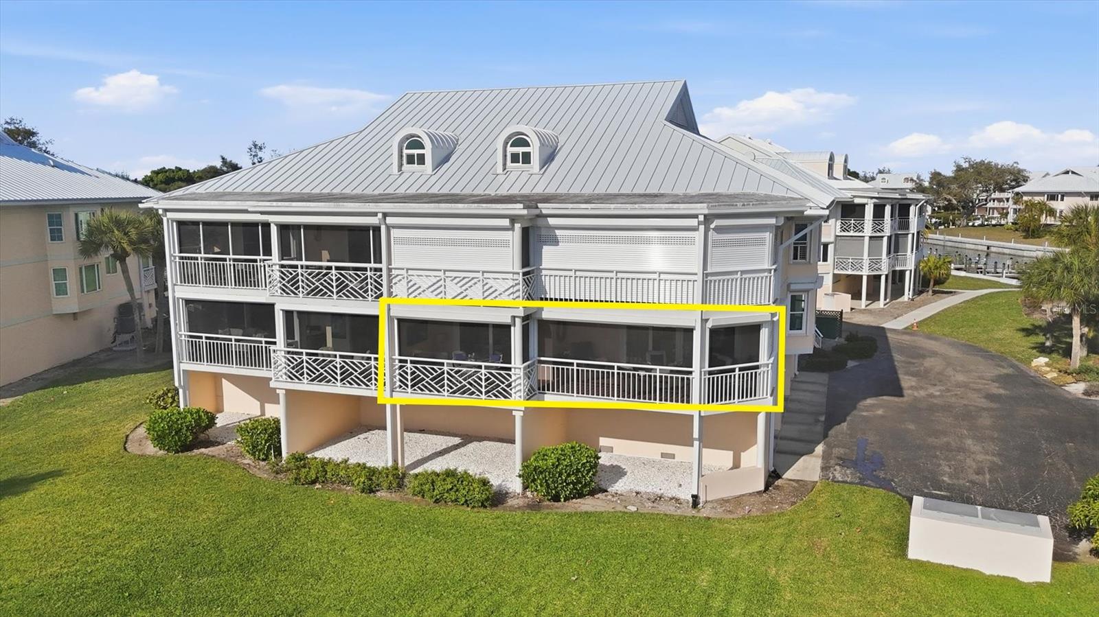 Image 51 of 57 For 11000 Placida Road 2501