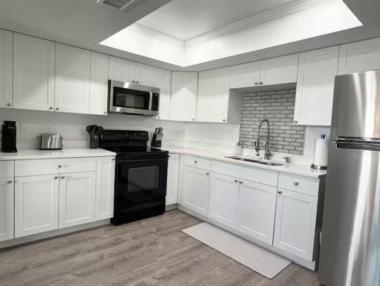 Image 46 of 60 For 3155 Waterside Drive