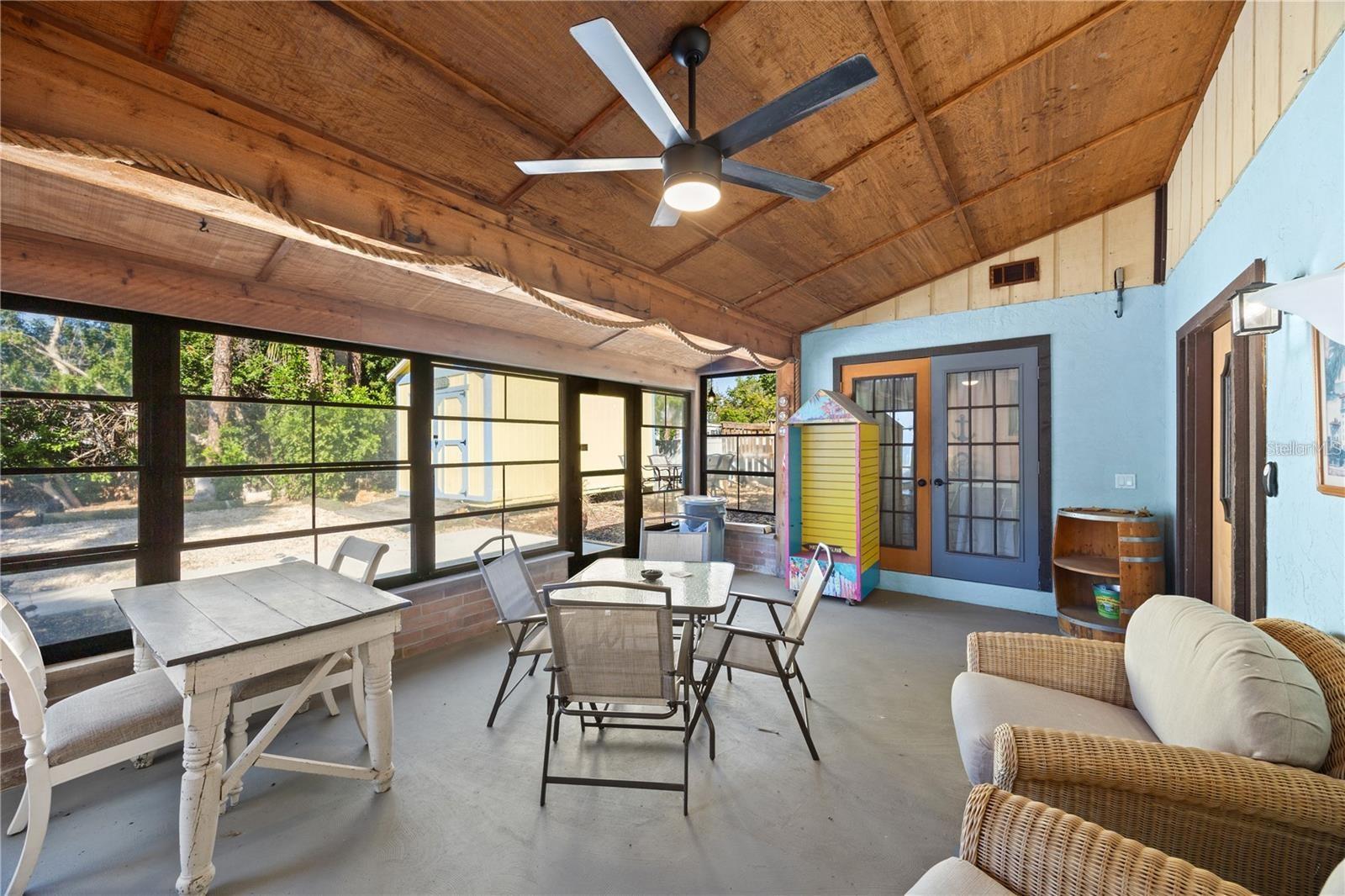 Image 28 of 60 For 3155 Waterside Drive A, B, C