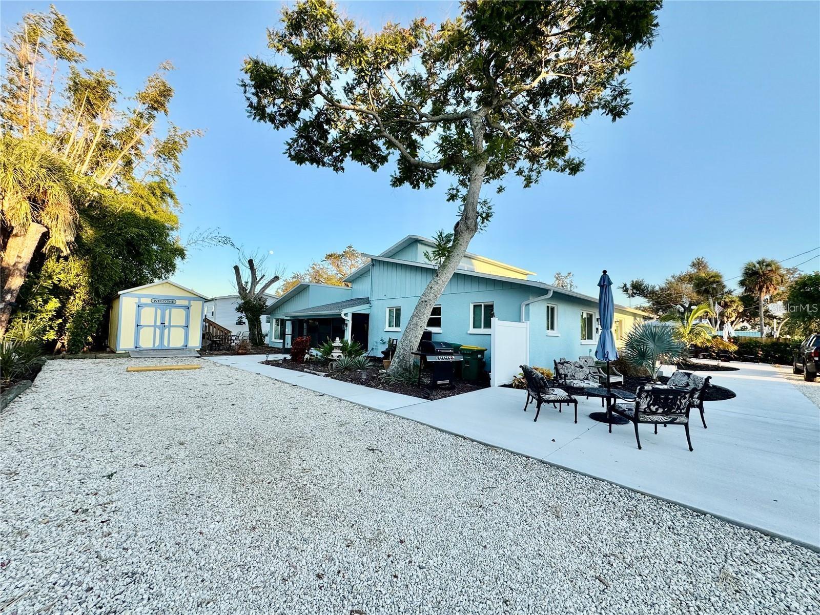 Image 29 of 60 For 3155 Waterside Drive A, B, C